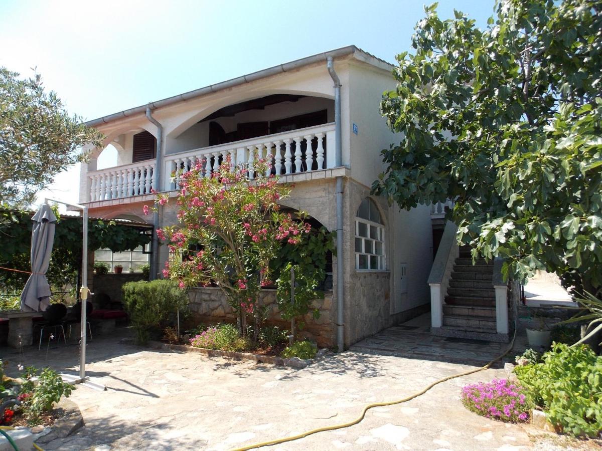 Apartments Miro Kornić Εξωτερικό φωτογραφία